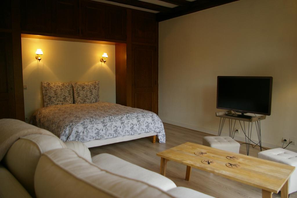 Juniper House Vulaines-sur-Seine Exterior foto